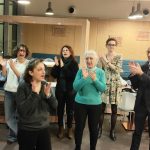 Accompagnement en entreprise : Prévention des RPS et QVCT, inclusion, communication , ateliers et conférences ludiques Yoga du Rire Atelier Paris Région Parisienne Ateliers de cohésion d'équipe