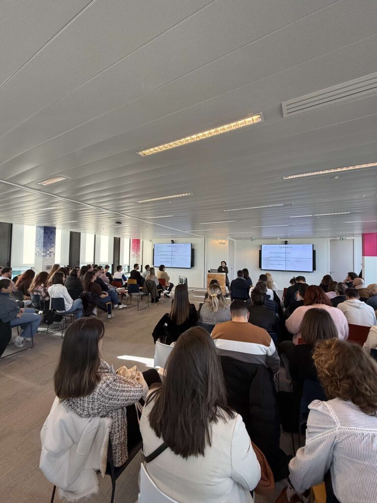 Conférence Gestion des émotions, Conférenciere, Speaker